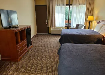 The Mountaineer Inn hotel thumbnail 5