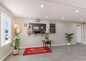 Econo Lodge Greenville near University hotel thumbnail 4