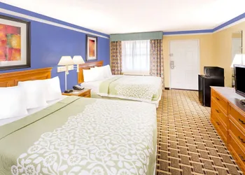 Days Inn by Wyndham Little Rock/Medical Center hotel thumbnail 5
