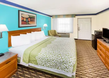 Days Inn by Wyndham Little Rock/Medical Center hotel thumbnail 7
