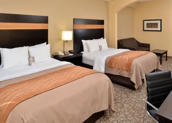 Comfort Inn & Suites at Stone Mountain hotel thumbnail 8