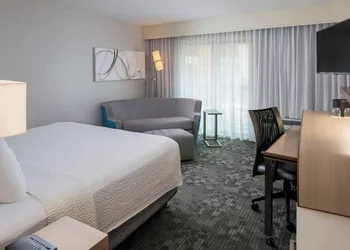 Courtyard by Marriott Daytona Beach Speedway/Airport hotel thumbnail 7