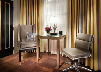 Staypineapple, An Elegant Hotel, Union Square hotel thumbnail 6