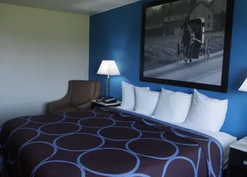Quality Inn Elkhart hotel thumbnail 7