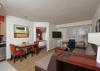 Residence Inn Lansing West hotel thumbnail 8