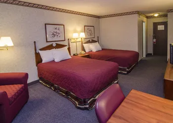 Ramada by Wyndham Angola/Fremont Area hotel thumbnail 6