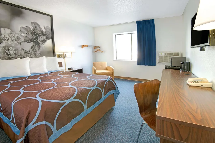 Super 8 by Wyndham Las Cruces University Area hotel detail image 6