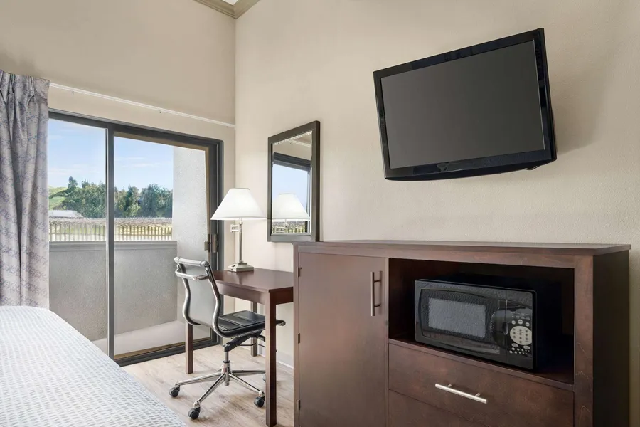 Baymont by Wyndham Monterey Park hotel detail image 6