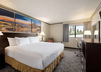 Baymont by Wyndham Monterey Park hotel thumbnail 8