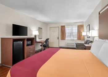 Americas Best Value Inn Midlothian Cedar Hill hotel thumbnail 6