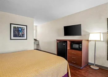 Americas Best Value Inn Midlothian Cedar Hill hotel thumbnail 8