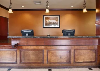 Best Western Orange Inn & Suites hotel thumbnail 2