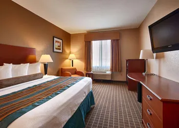 Best Western Orange Inn & Suites hotel thumbnail 4