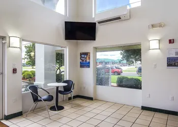 Motel 6 Pensacola, FL - NAS hotel thumbnail 7