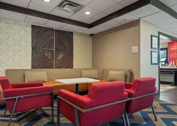 Hampton Inn Ridgefield Park hotel thumbnail 2