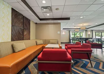 Hampton Inn Ridgefield Park hotel thumbnail 3