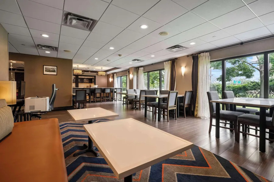 Hampton Inn Ridgefield Park hotel detail image 6