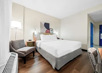 Spark by Hilton Orlando near Universal hotel thumbnail 6