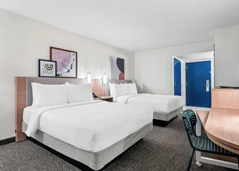 Spark by Hilton Orlando near Universal hotel thumbnail 7