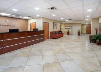 Baymont by Wyndham Savannah I-95 hotel thumbnail 2