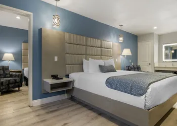 Best Western Orange Plaza hotel thumbnail 6