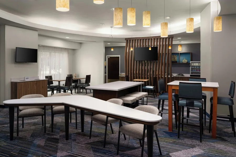 SpringHill Suites by Marriott Fort Myers Airport hotel detail image 2