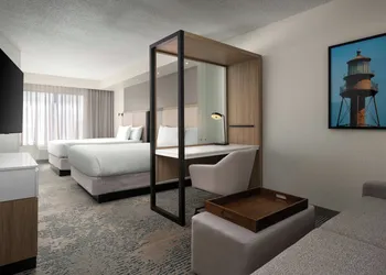 SpringHill Suites by Marriott Fort Myers Airport hotel thumbnail 7