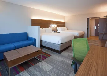 Holiday Inn Express & Suites Minneapolis – West End by IHG hotel thumbnail 2