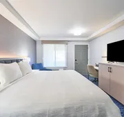 All Seasons Inn and Suites hotel detail image 4