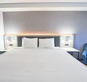 All Seasons Inn and Suites hotel detail image 5