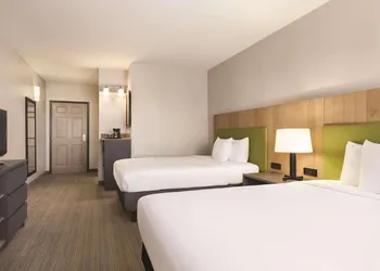 Country Inn & Suites by Radisson, Conyers, GA hotel thumbnail 7