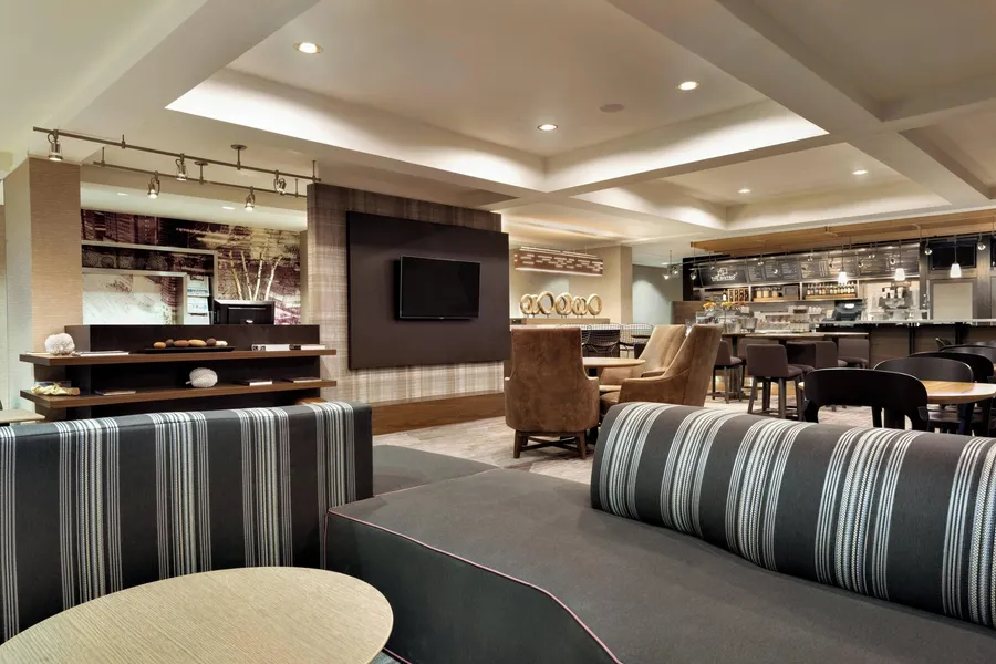 Courtyard by Marriott Dayton Beavercreek hotel detail image 2