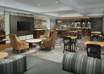 Courtyard by Marriott Dayton Beavercreek hotel thumbnail 3