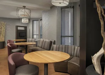 Courtyard by Marriott Dayton Beavercreek hotel thumbnail 4