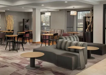 Courtyard by Marriott Dayton Beavercreek hotel thumbnail 5