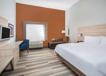 Holiday Inn Express and Suites Ontario Airport by IHG hotel thumbnail 2