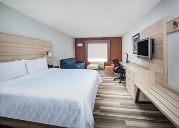 Holiday Inn Express and Suites Ontario Airport by IHG hotel thumbnail 3