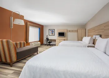 Holiday Inn Express and Suites Ontario Airport by IHG hotel thumbnail 4