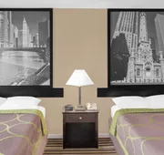 Super 8 by Wyndham Morton Grove/Chicago hotel detail image 5