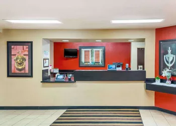 Extended Stay America Select Suites Tampa N USF Attractions hotel thumbnail 2