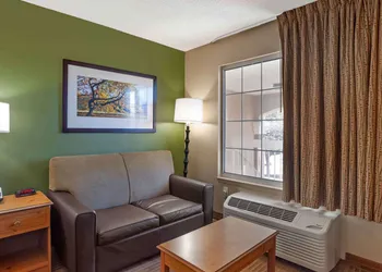 Extended Stay America San Diego - Sorrento Mesa hotel thumbnail 7