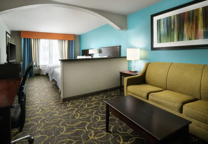Holiday Inn Express & Suites DFW - Grapevine by IHG hotel detail image 6