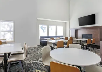 Residence Inn by Marriott Atlanta Cumberland/Galleria hotel thumbnail 3