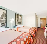 Super 8 by Wyndham San Antonio/Fiesta hotel detail image 5