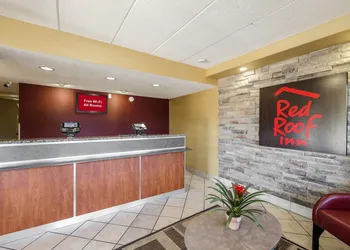 Red Roof Inn Columbus East - Reynoldsburg hotel thumbnail 3