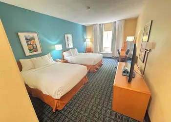 Rodeway Inn hotel thumbnail 4