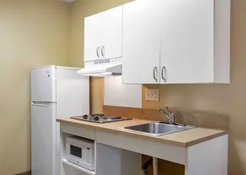 Extended Stay America Select Suites Atlanta Morrow hotel thumbnail 8