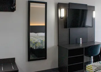Motel 6 Round Rock, TX hotel thumbnail 3