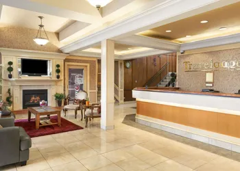 Travelodge by Wyndham Edmonton East hotel thumbnail 2