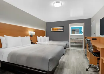 Quality Inn and Conference Center Tampa-Brandon hotel thumbnail 4